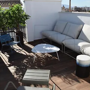 apartamento-con-terraza-centro-malaga-29012.1costadelsol.com/