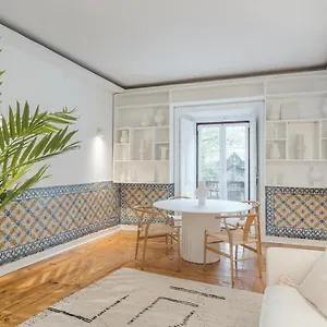 Casa Boma - Typical & Charming - Campo Iii , Lisboa Portugal