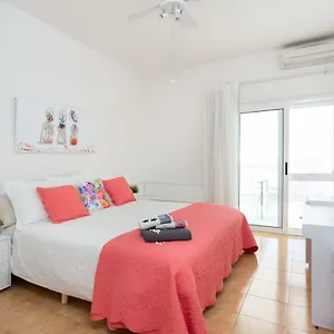  Apartment Frontline