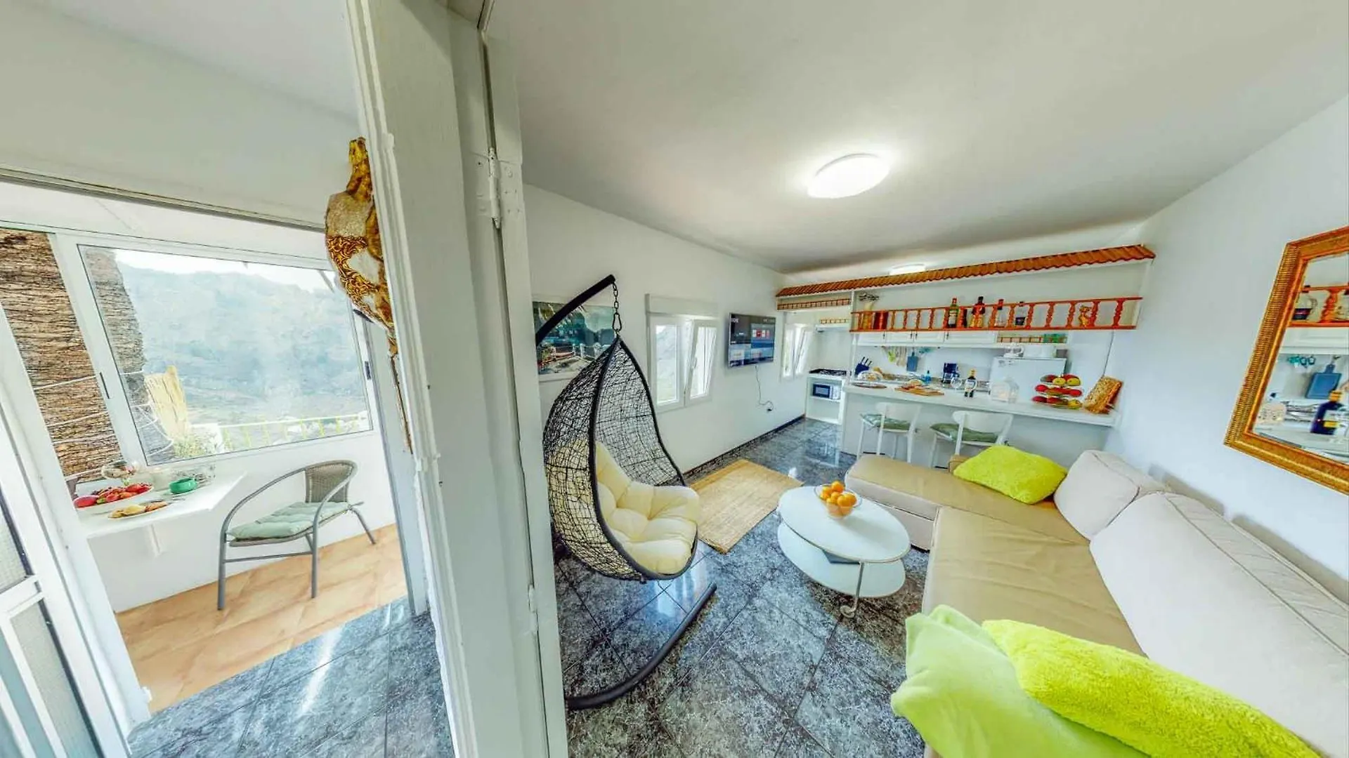 Sweet Home Masca İspanya