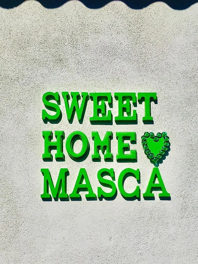 Sweet Home Masca 0*,  İspanya